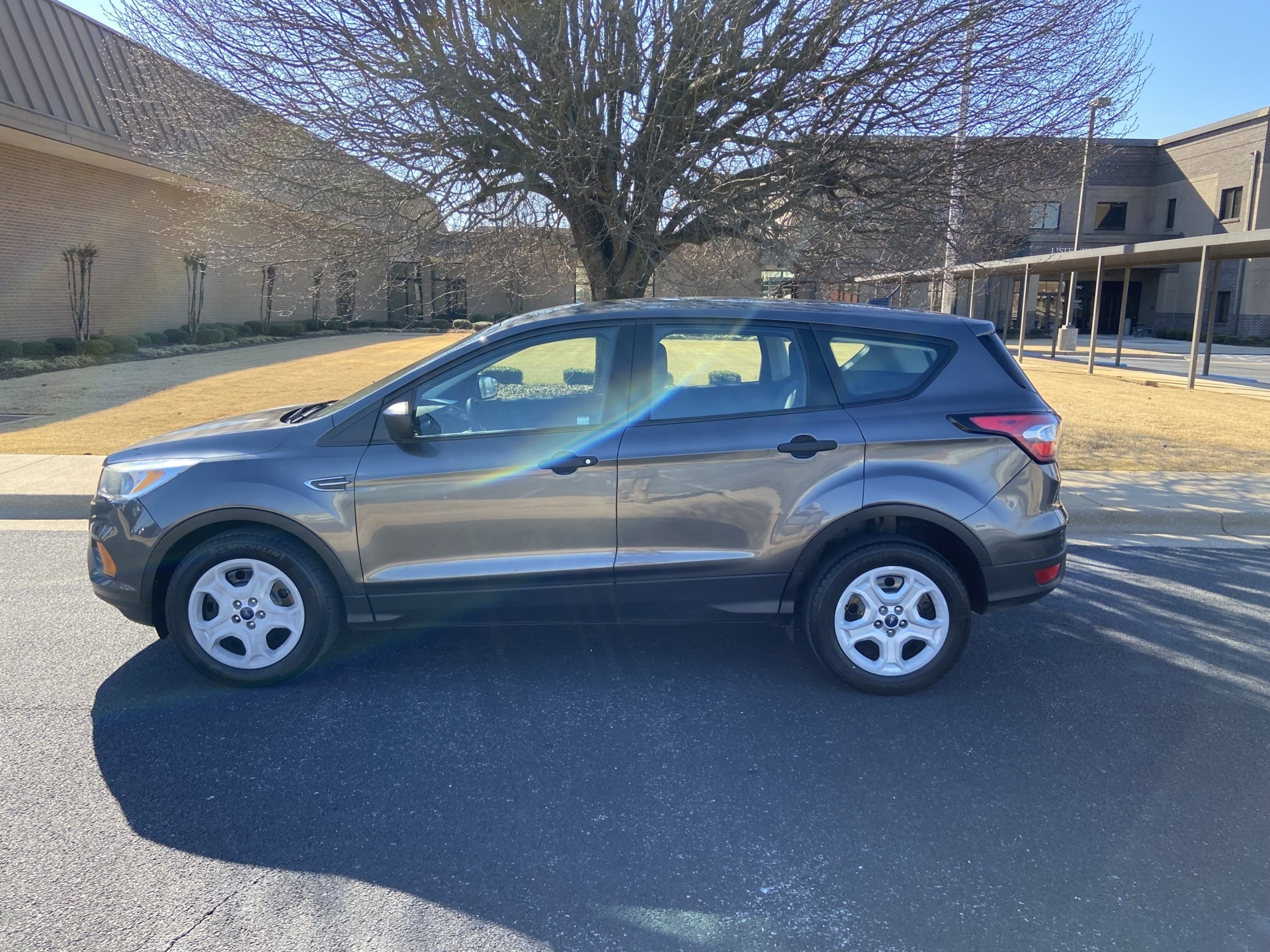 17 Ford Escape 5
