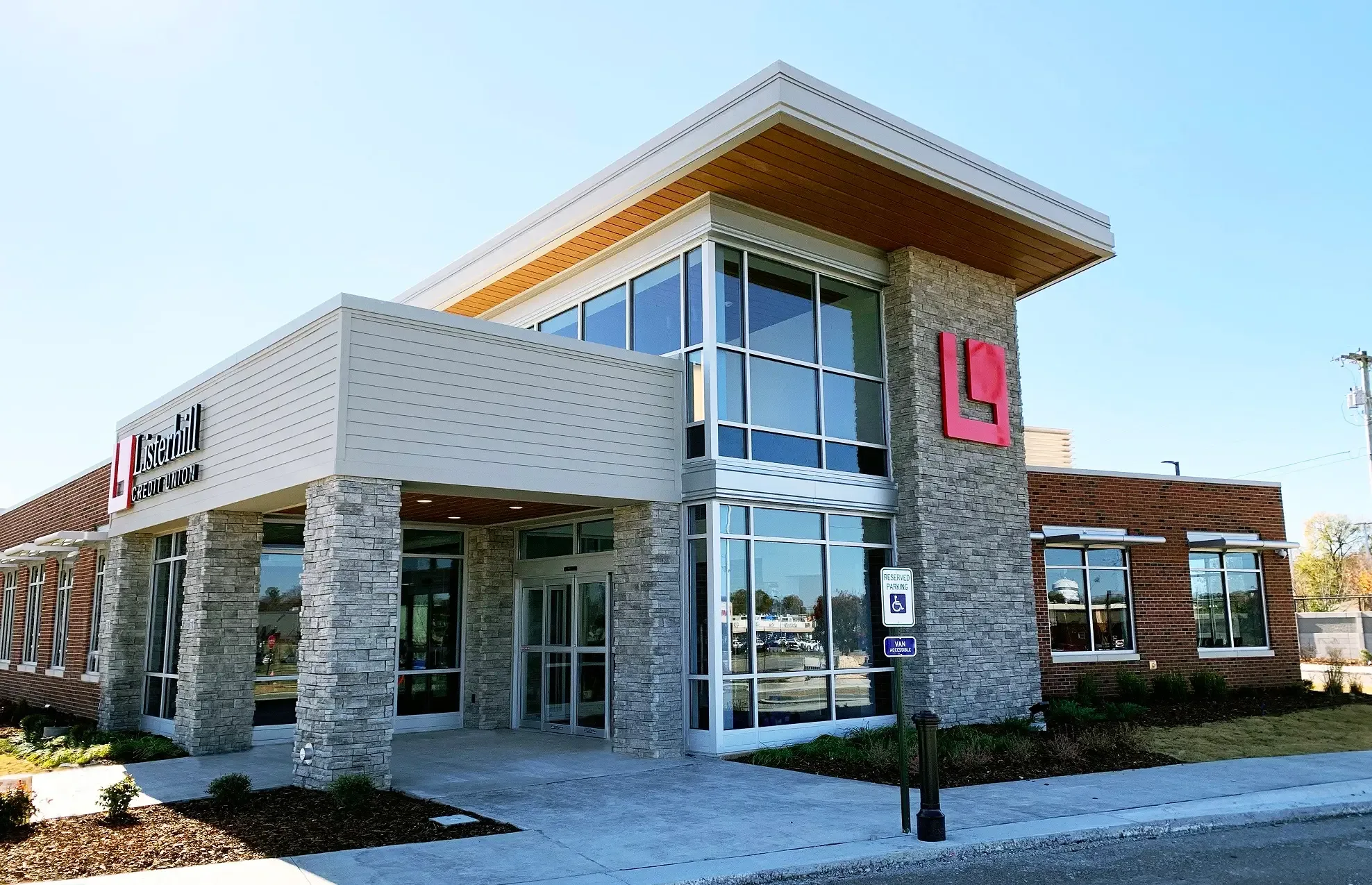 flagshipbranch_community_202408