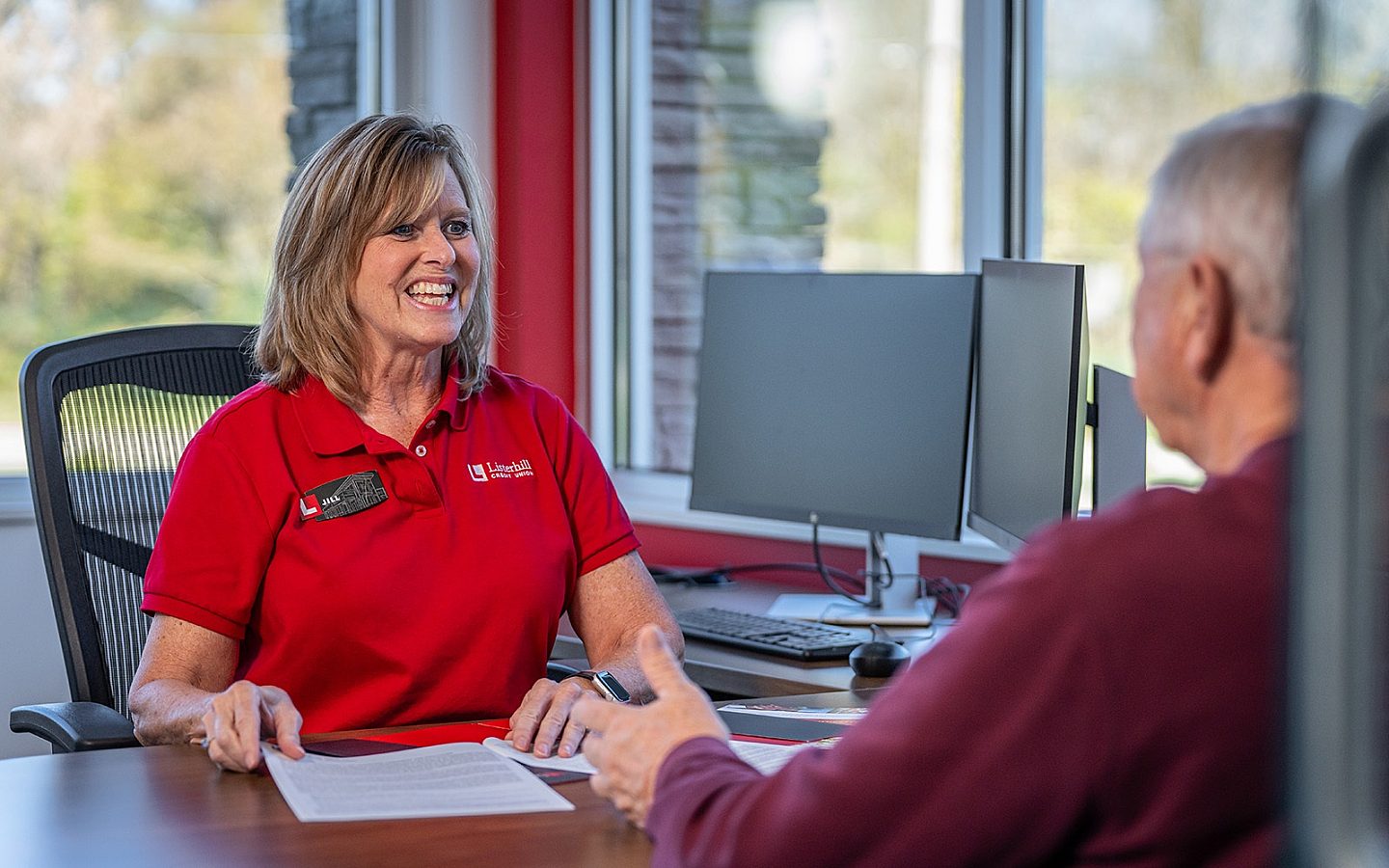 employee_1600x1000_202607