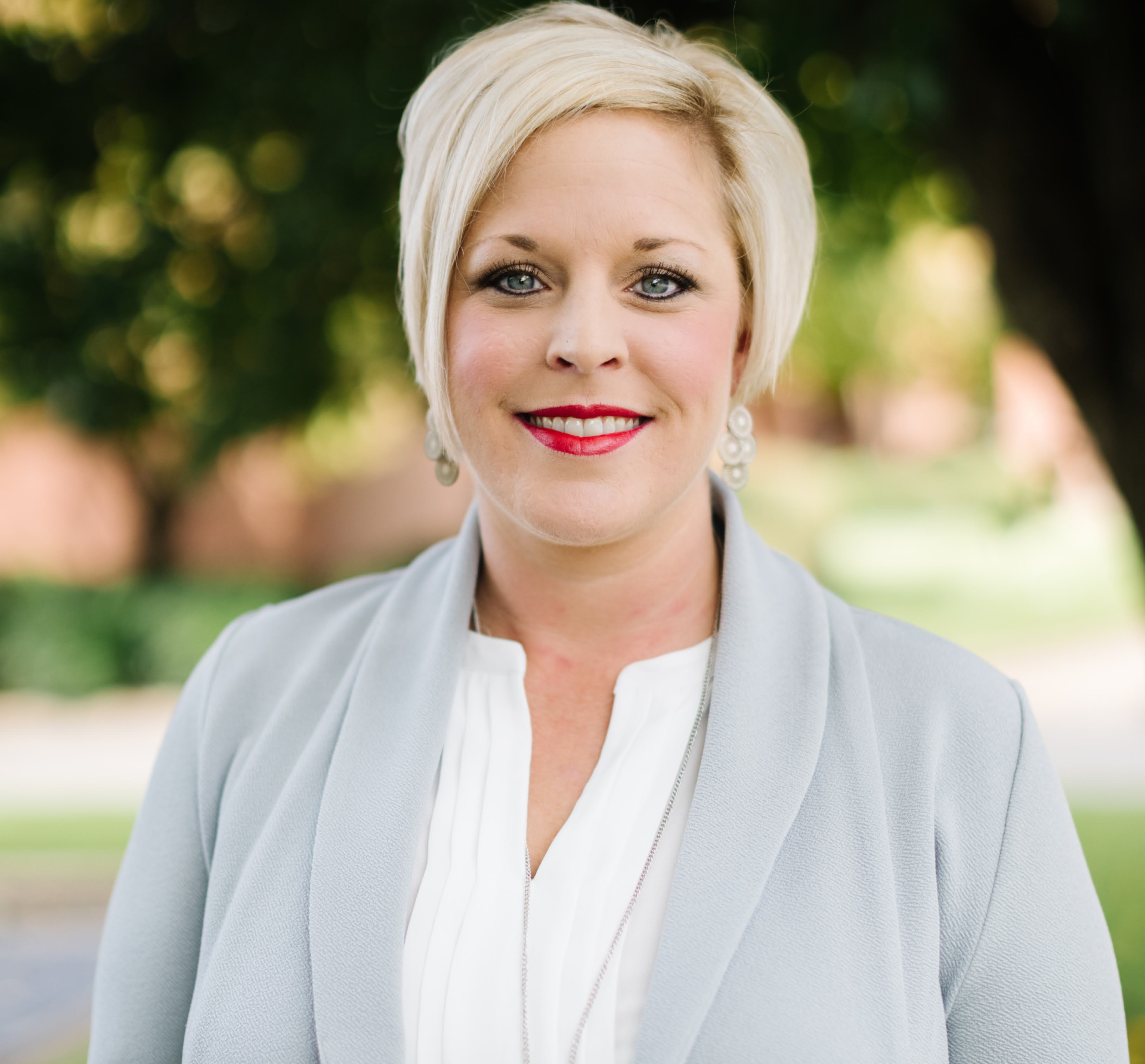 default-icon for Katie Lewis